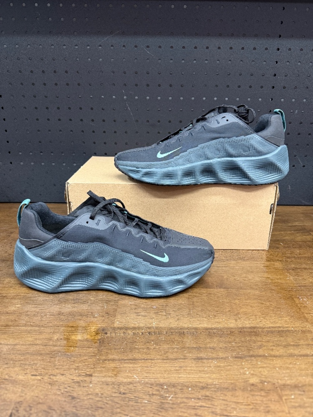 New W/ Box! Men's Nike Ava Rover 'Black Blue Sage' Athletic Sneakers Size 9.5